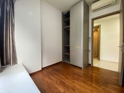 The Palette (D18), Condominium #587647991